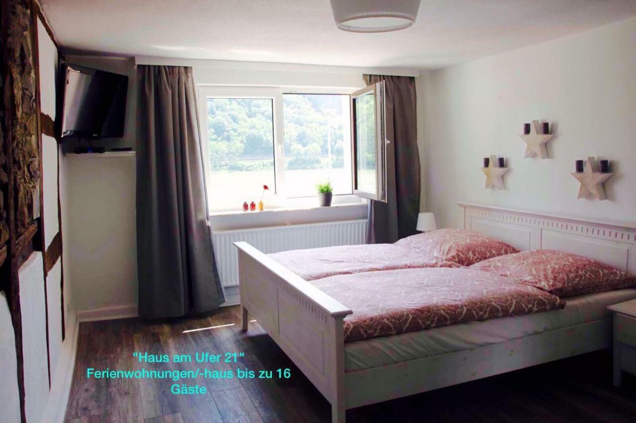 Haus Am Ufer Mit Rheinpanoramablick Apartment *